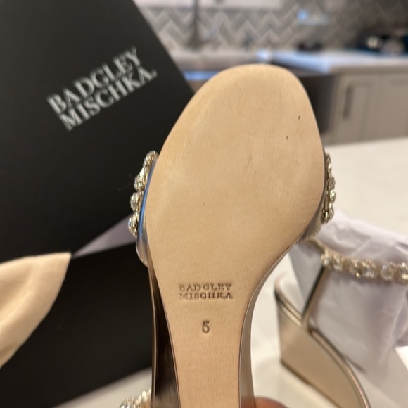Badgely Mischa diamond studded sandals size 5 - Picture 4 of 5